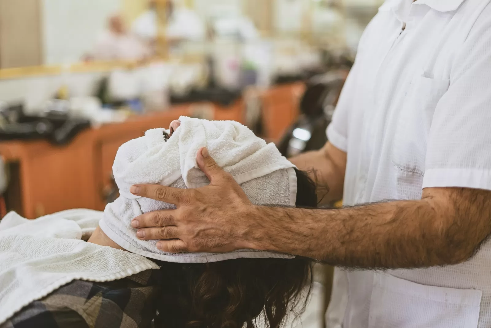 How Medical-Grade Scalp Therapy Is Transforming Aesthetic Wellness in San Francisco